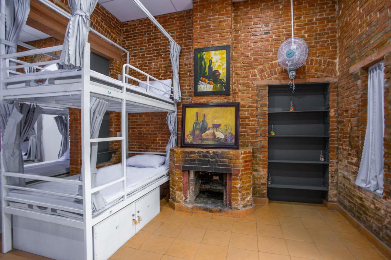 Hue Corner Hostel Exteriör bild